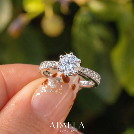 Anillo Lucia